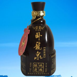 臥龍泉原漿酒純糧釀造