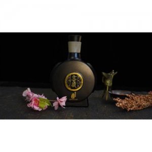 貴州茅臺(tái)鎮(zhèn)大福酒廠窖藏白酒