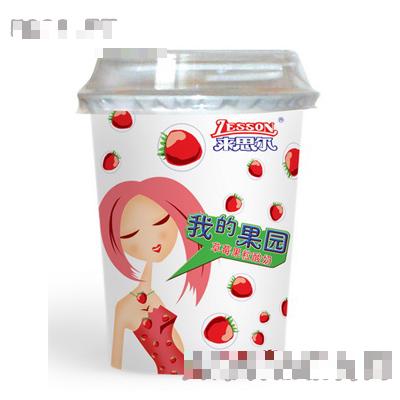 來思爾草莓果粒酸奶