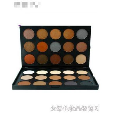 ISMINEE30色眼影盤