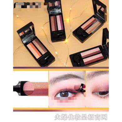 NOVO氣墊小蘑菇漸變四色眼影盤