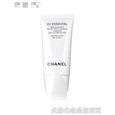 香奈兒美白防護(hù)隔離霜SPA30PA++
