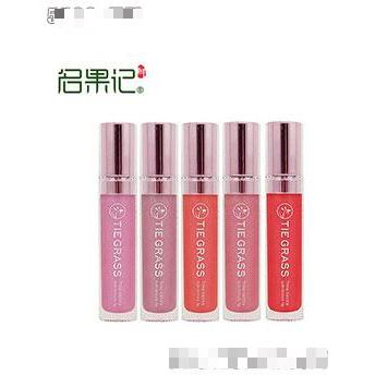 束草流光炫色唇彩