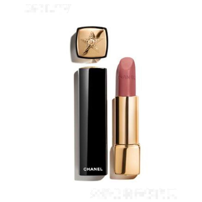 香奈兒彗星唇膏118 - BOIS DE ROSE ASTRAL演繹璀璨妝效