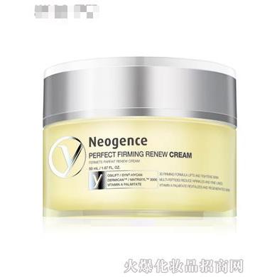 德典（上海）貿(mào)易有限公司