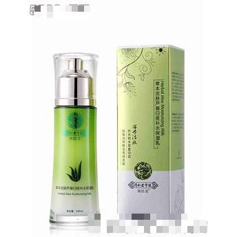 草本活膚蘆薈日夜保濕乳