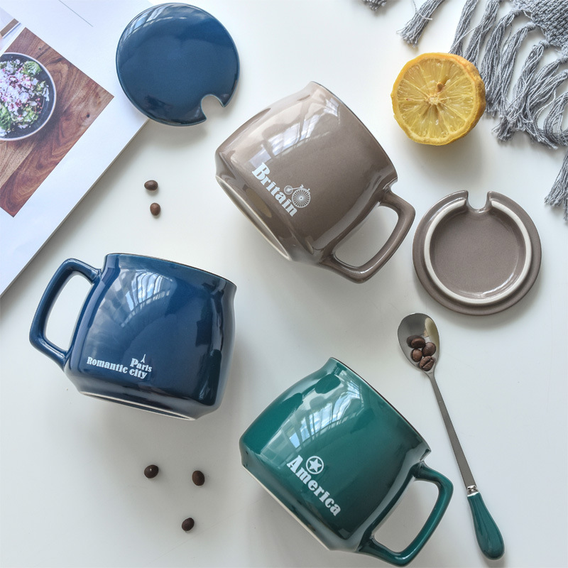 陶瓷杯帶蓋帶勺創(chuàng)意牛奶杯oem代工