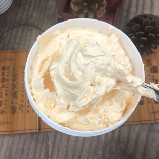 醋療新款人參珍珠膏滋潤隔離靚膚素顏霜防護(hù)遮瑕鎖水面霜oem代加工