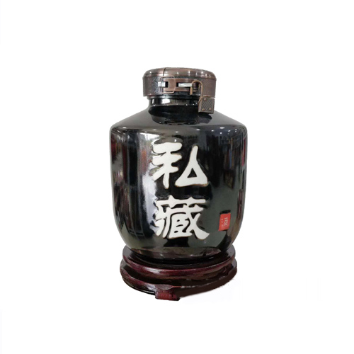 紅臺(tái)鎮(zhèn)定制-黑壇私藏酒.jpg
